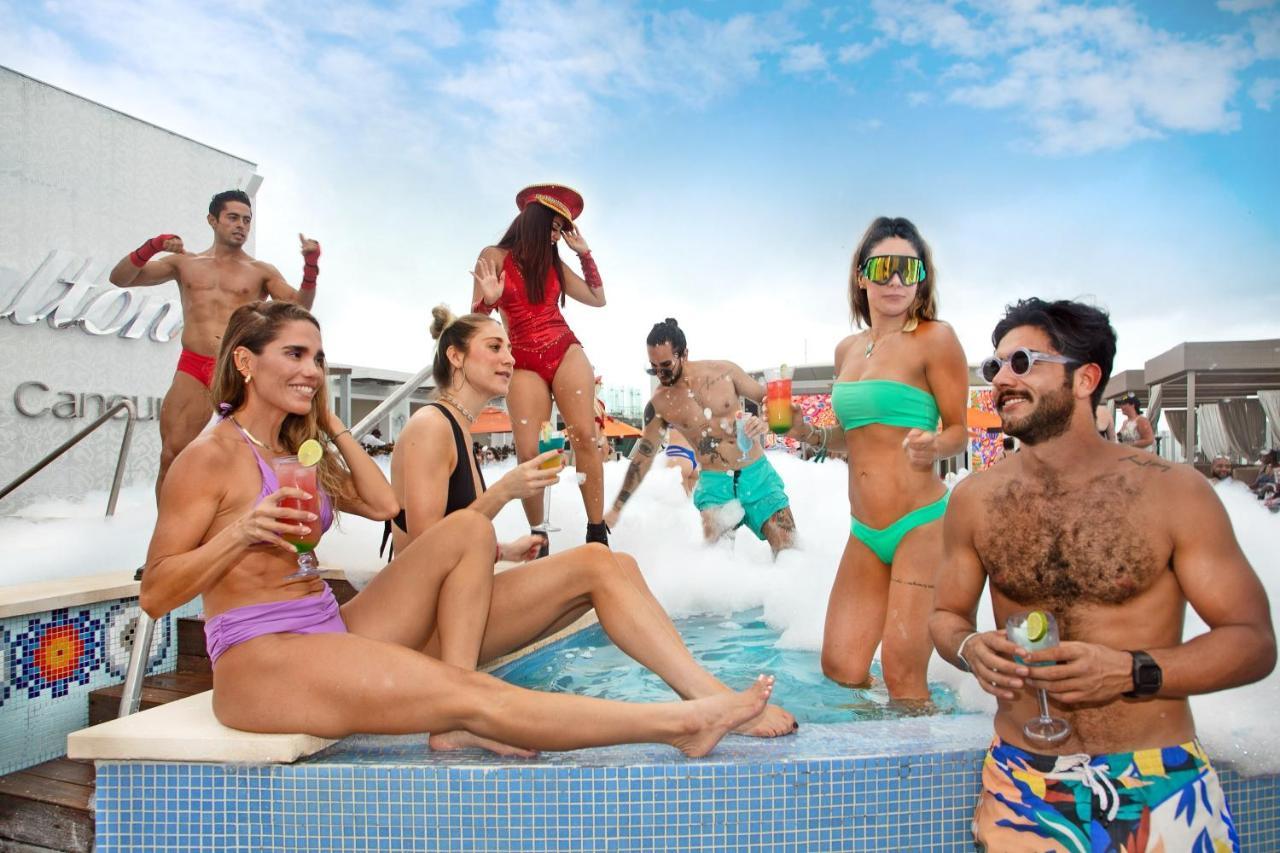 Royalton Chic Cancun, An Autograph Collection All-Inclusive Resort - Adults Only Bagian luar foto The 2015 season of The Real L Word