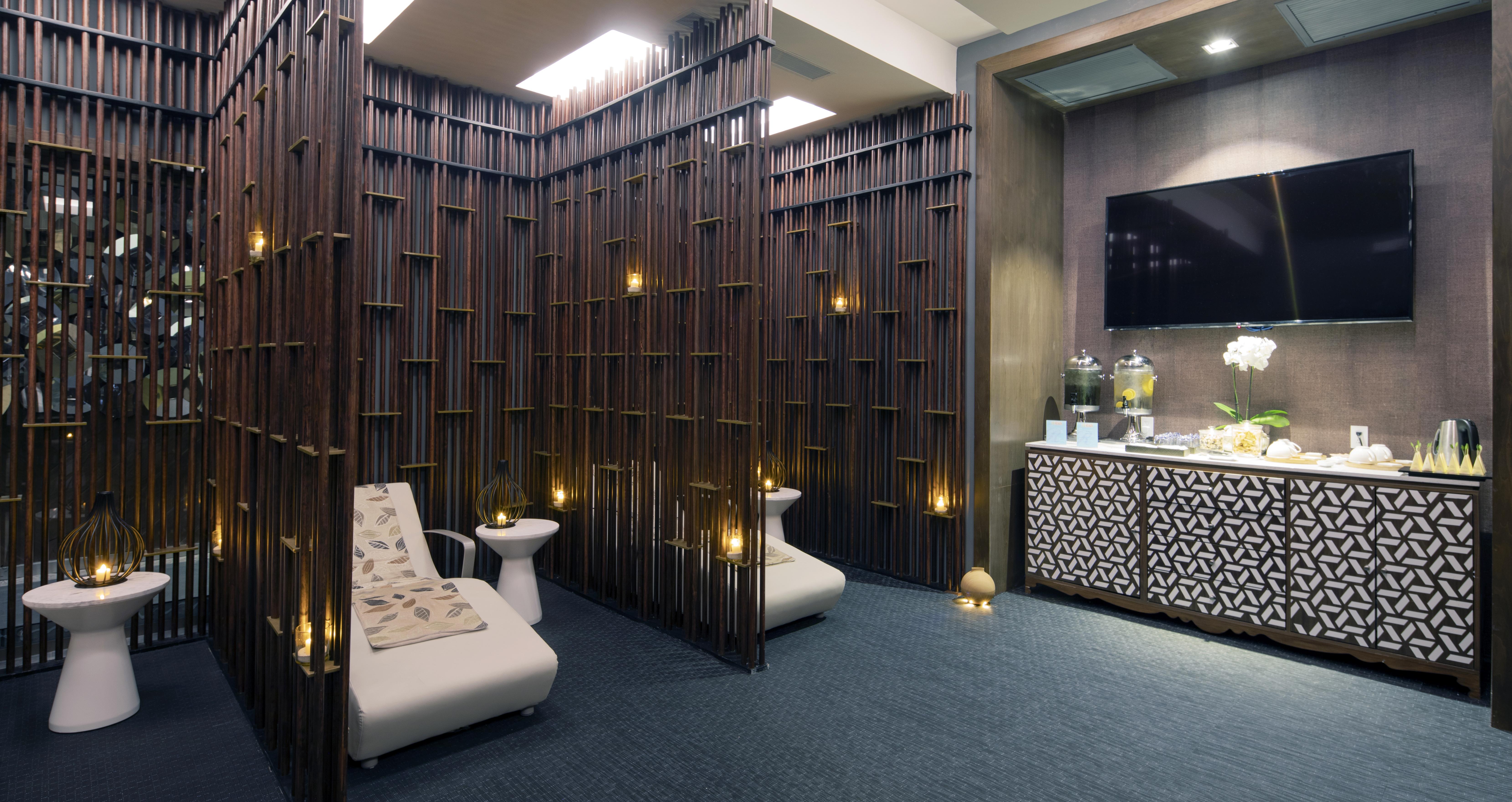 Royalton Chic Cancun, An Autograph Collection All-Inclusive Resort - Adults Only Bagian luar foto The spa at the Four Seasons Hotel, Hong Kong